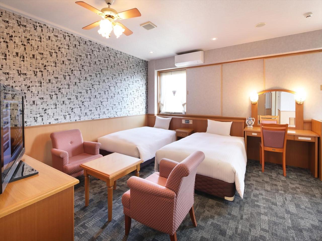 Green Rich Hotel Aso Kumamoto Airport Kültér fotó